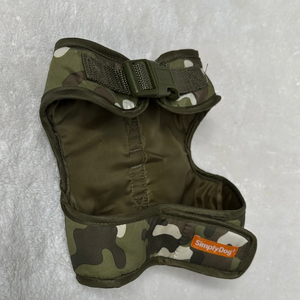 SimplyDog Camouflage Puppy or Small Dog Harness Size Medium EUC no sign of wear